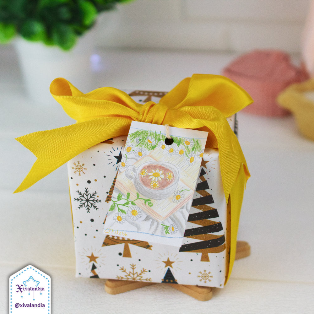 Coffee, a good book and daisies - 5 Gift Tags