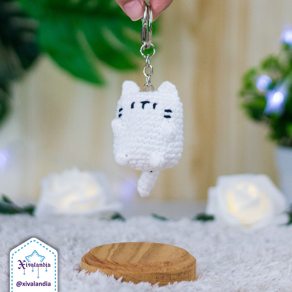 Llavero Gato 7cm, tejido crochet artesanal , amigurumi