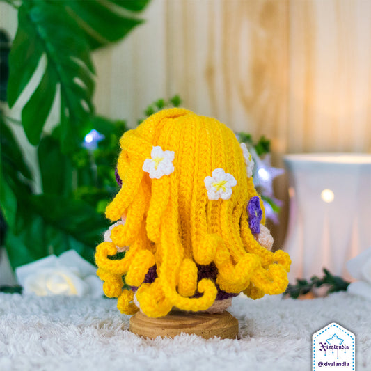 Muñeca Rapunzel 15cm, tejido crochet artesanal, peluche amigurumi