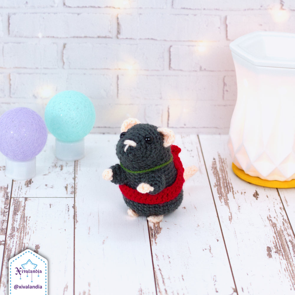 Rat Sebastian Plush, Ratcatcher, 12cm/4.5in, crochet amigurumi