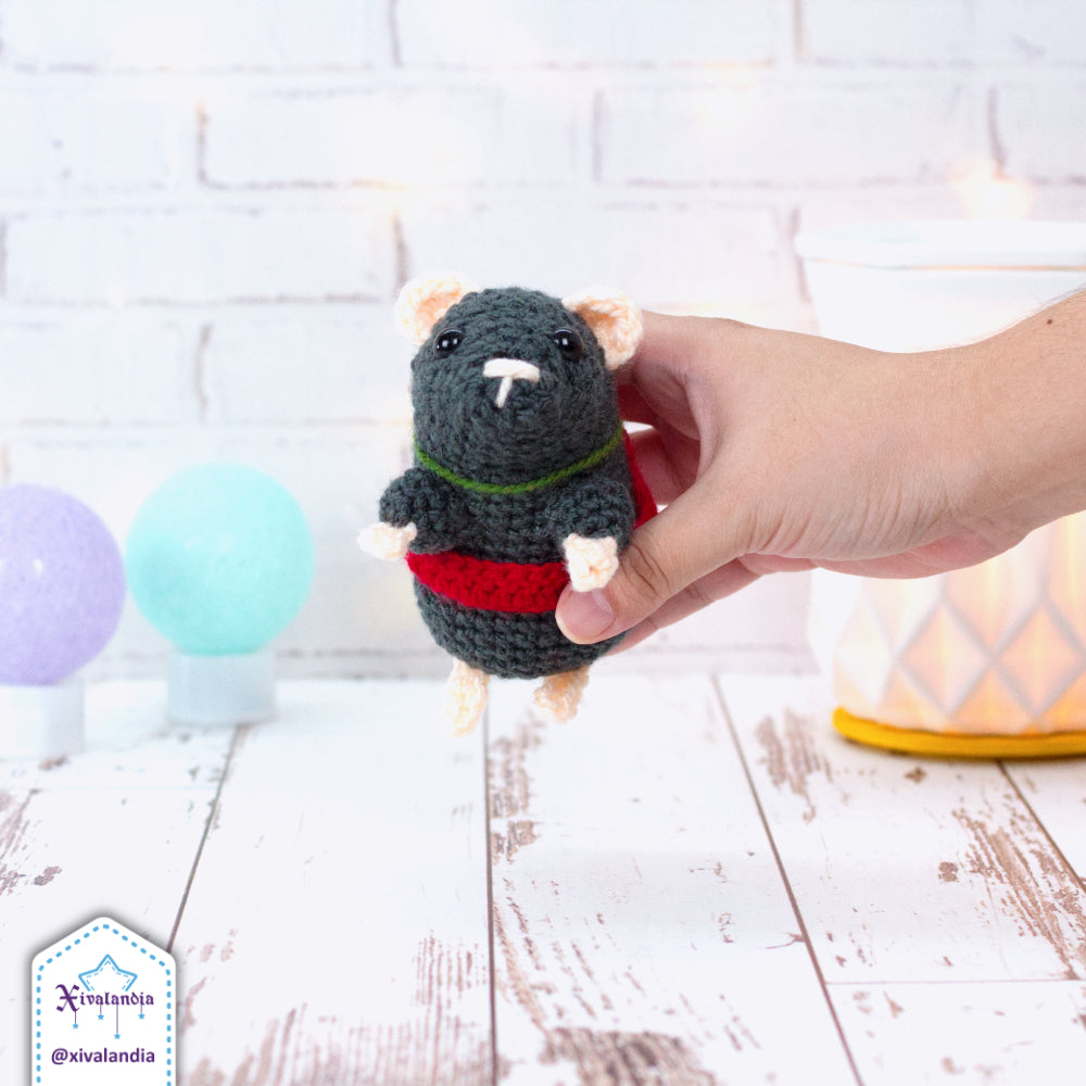 Rat Sebastian Plush, Ratcatcher, 12cm/4.5in, crochet amigurumi