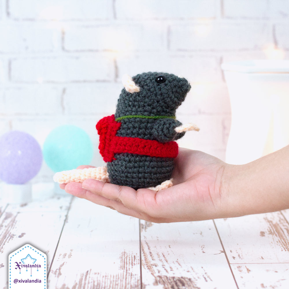 Rat Sebastian Plush, Ratcatcher, 12cm/4.5in, crochet amigurumi