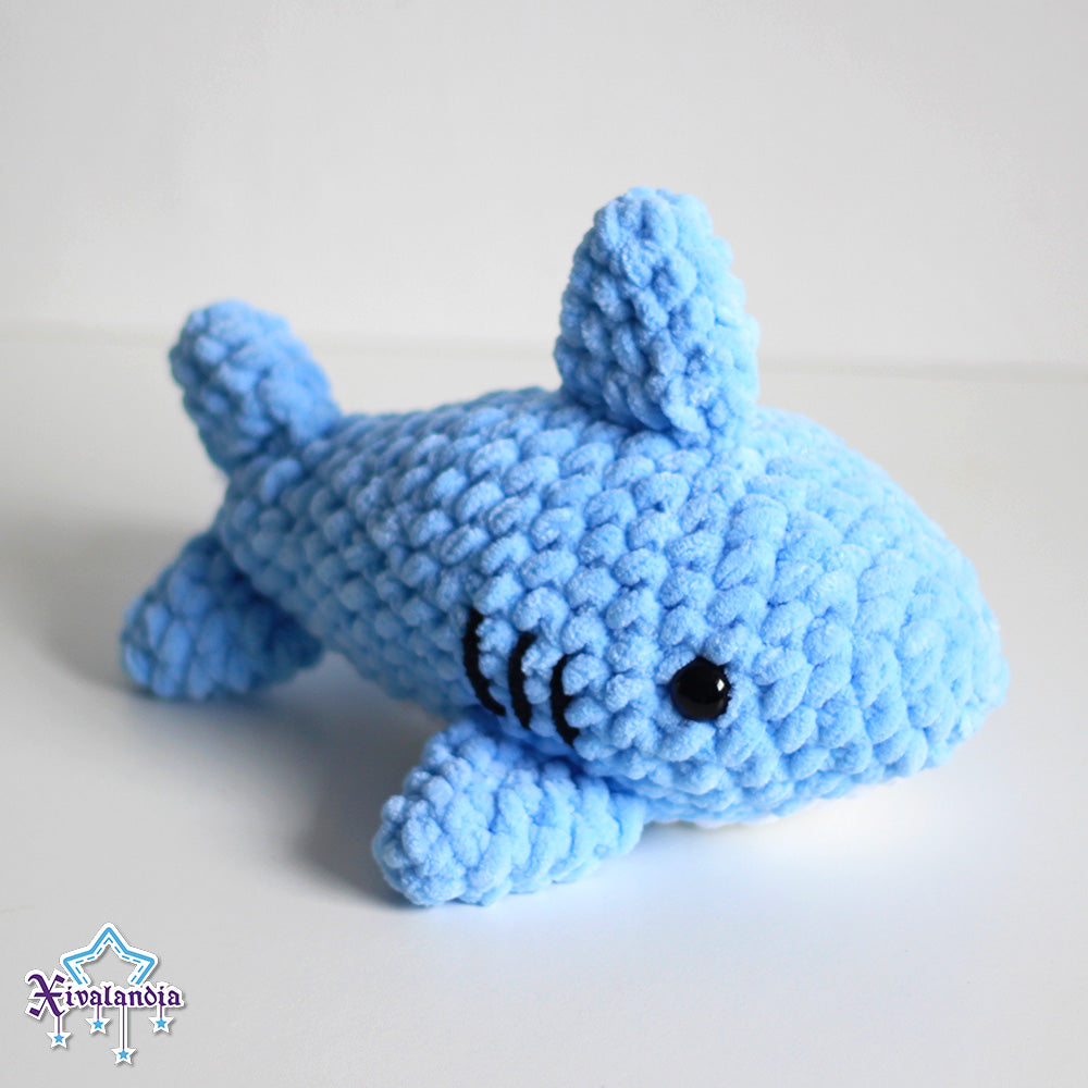 Shark crochet plush - 9.5 in/24cm - soft yarn amigurumi
