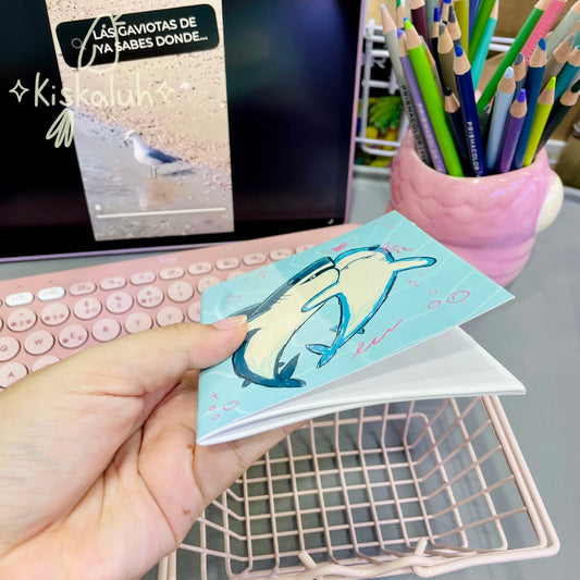 Pareja de tiburones, Libreta de bolsillo artesanal, 10x12 cm /3.9x4.7 in