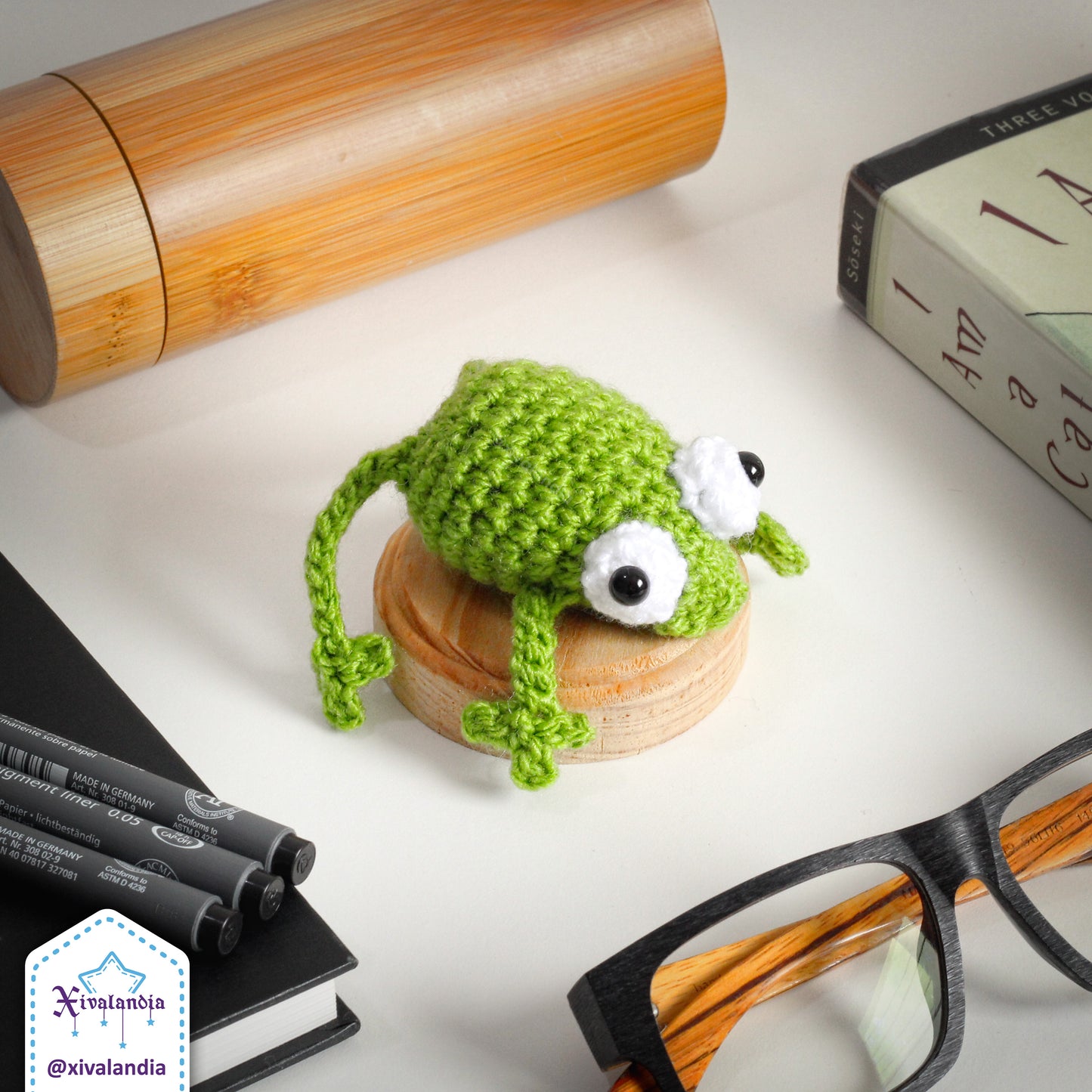 Peluche mini rana 8cm, ranita, tejido crochet artesanal, amigurumi