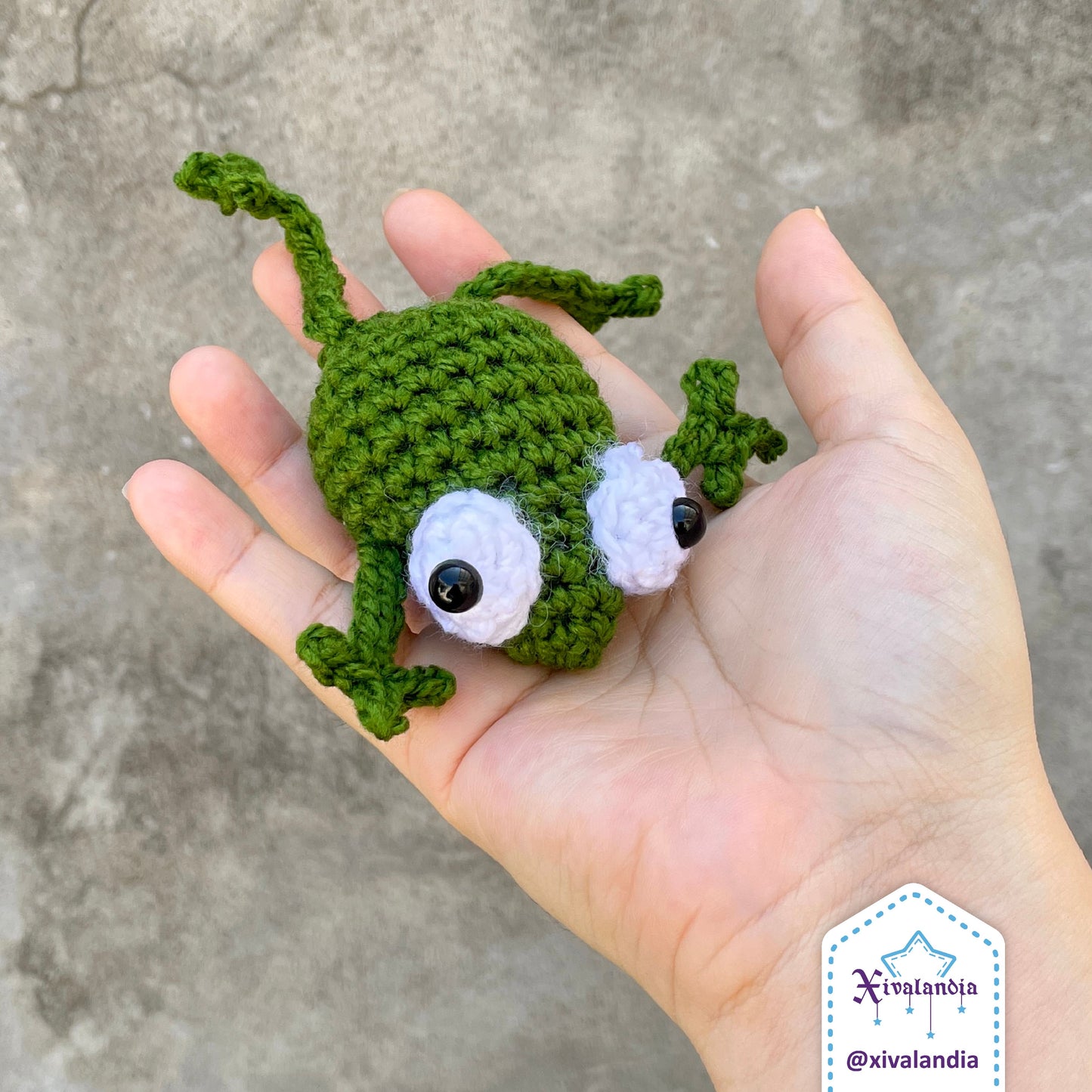 Peluche mini rana 8cm, ranita, tejido crochet artesanal, amigurumi