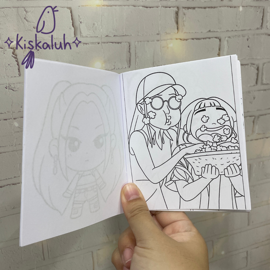 Colorea Huntrix, Libro para colorear de bolsillo, 10x12 cm /3.9x4.7 pulg.