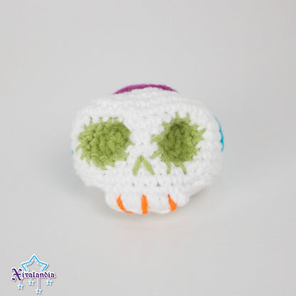 Peluche mini Calaverita de Azúcar 5cm, cráneo calavera, crochet artesanal, amigurumi