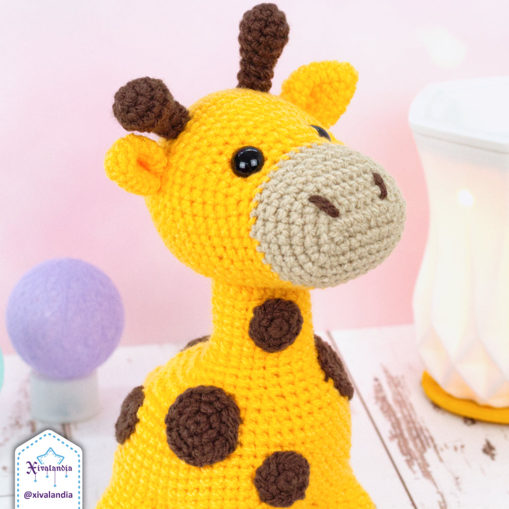 Giraffe crochet plush - 9.5 in/24cm - handmade amigurumi
