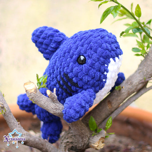 Shark crochet plush - 9.5 in/24cm - soft yarn amigurumi