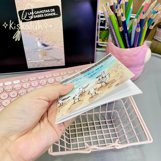 Gaviotas en la playa de Veracruz, Libreta de bolsillo artesanal, 10x12 cm/3.9x4.7 in