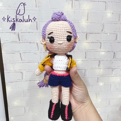 Rumi, Muñeca tejida amigurumi, Kpop demon hunters, crochet artesanal
