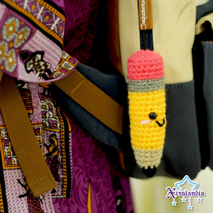 Llavero Lápiz 12cm, peluche tejido artesanal, amigurumi
